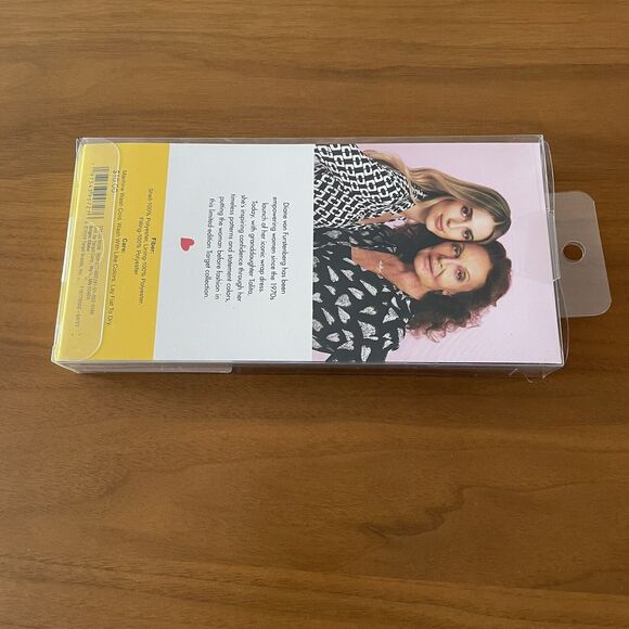 Diane Von Furstenberg Target Sleep Eye Mask - Picture 2 of 2